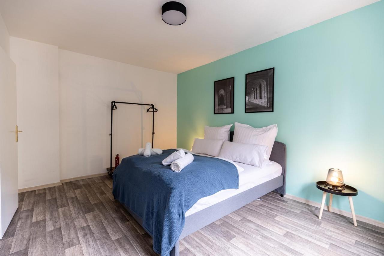 Apartmán Perfekt Fuer 2! Wifi/ Netflix Duisburg Exteriér fotografie