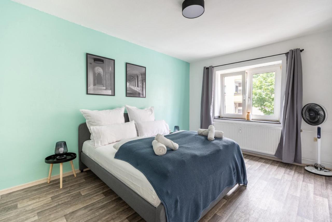 Apartmán Perfekt Fuer 2! Wifi/ Netflix Duisburg Exteriér fotografie