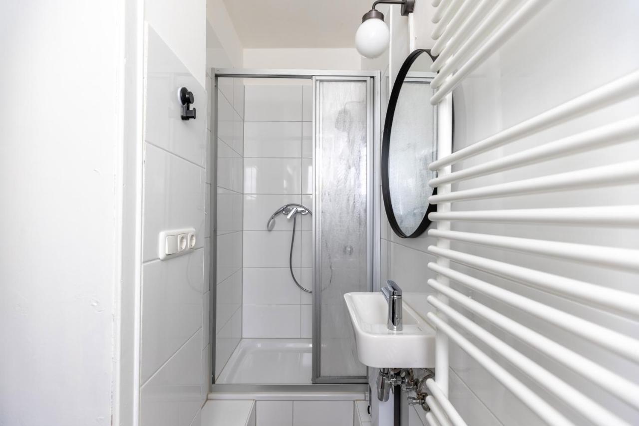 Apartmán Perfekt Fuer 2! Wifi/ Netflix Duisburg Exteriér fotografie