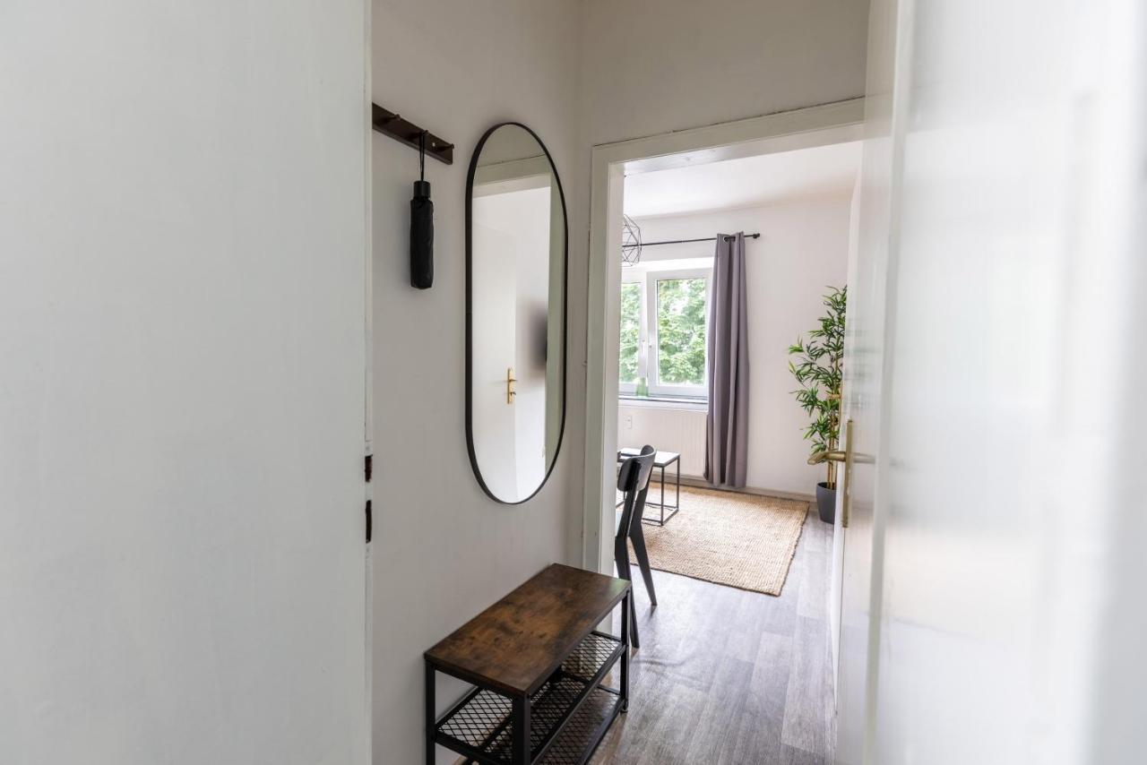 Apartmán Perfekt Fuer 2! Wifi/ Netflix Duisburg Exteriér fotografie